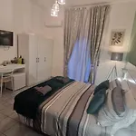 Πανσιόν Cinquestanze