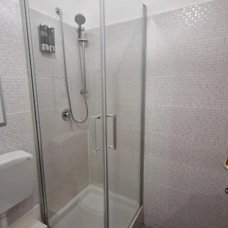 Cinquestanze Cosenza