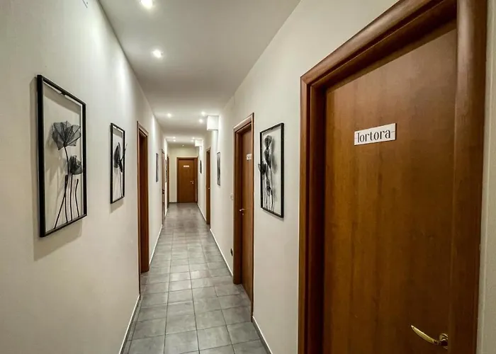 Pensión Cinquestanze 3*