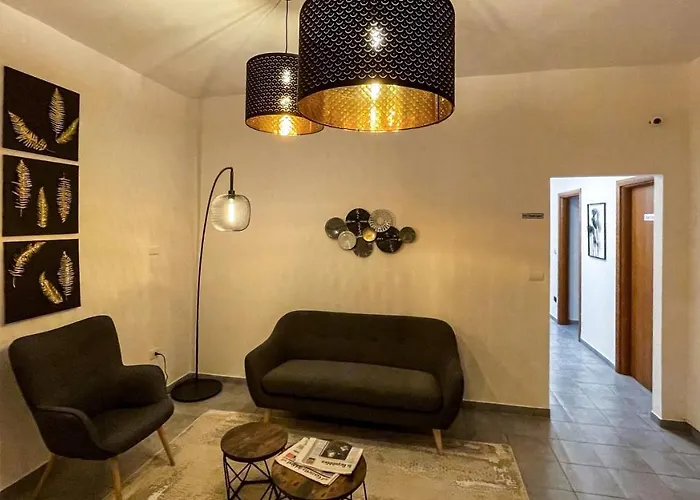 Pensión Cinquestanze Cosenza