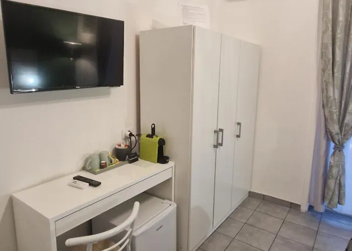 Guest house Cinquestanze 3*